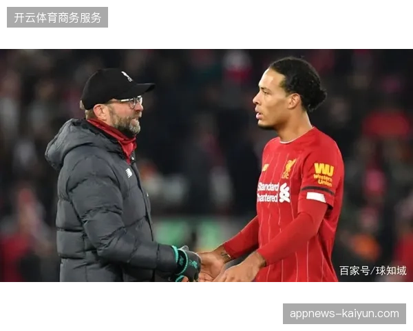 利物浦中卫范戴克不仅防守稳健，更在定位球进攻中两度建功，展现带刀后卫本色